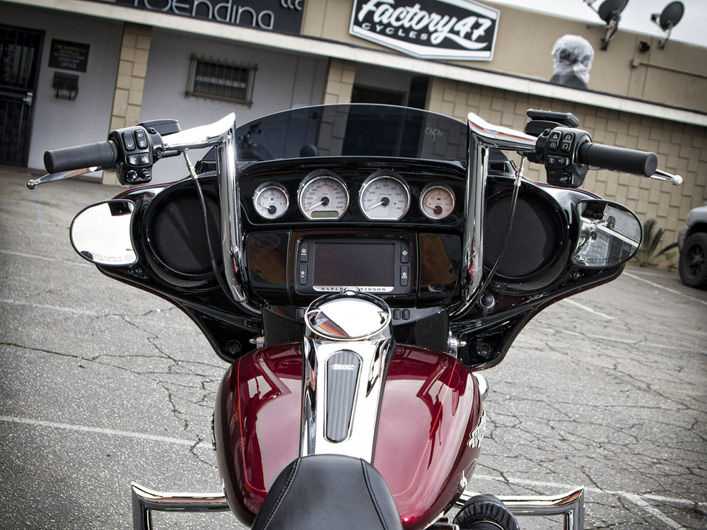 FACTORY 47 HANDLEBARS 14in. x 1-1/2in. Assault Handlebar – Chrome. Fits Ultra Models 1996-2024 and Street Glide 1996-2023