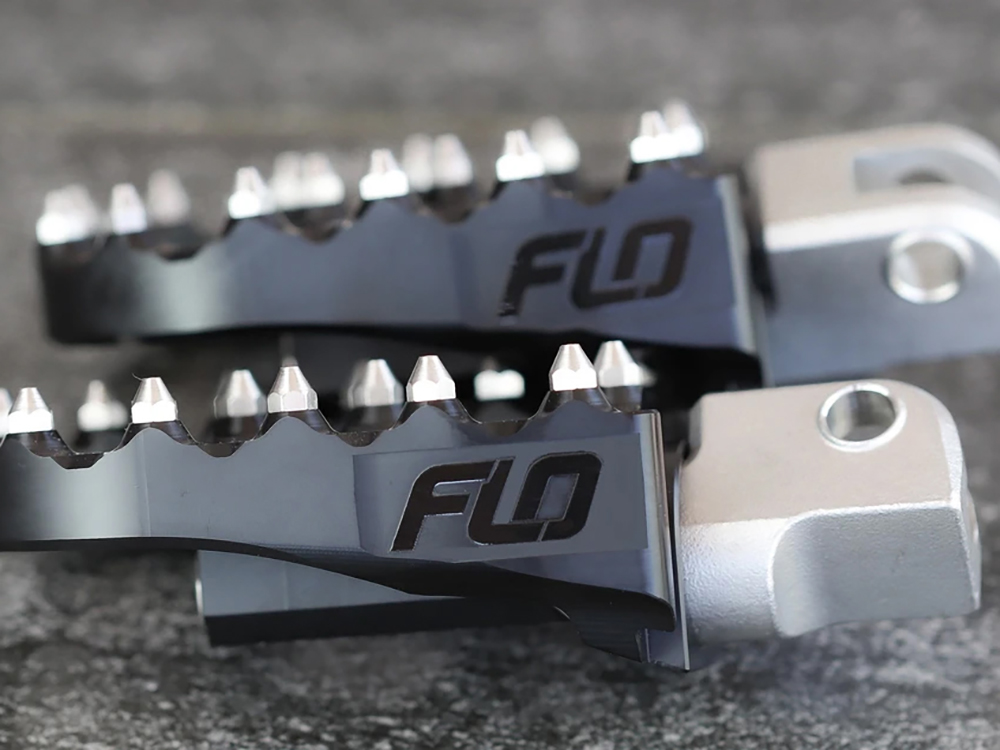 Footpegs; V2 MX Blk S/Tail%2718up Fr