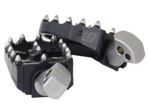 Flo Motorsports V2 MX Footpegs – Black. Fits Softail 2018up Rear Passenger Flo Motorsports V2 MX Footpegs – Black. Fits Softail 2018up Rear Passenger