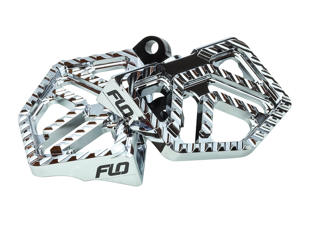 Flo Motorsports Savage Series Mini Floorboards with HD Male Mount – Chrome