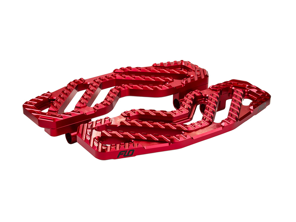 Flo Motorsports Savage Series Rider Floorboards – Red. Fits Touring 1980up, FL Softail 1986-2017 & Dyna Switchback 2012-2016