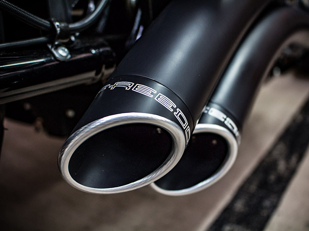 FREEDOM PERFORMANCE EXHAUST Sharp Curve Radius Exhaust – Black with Black End Caps. Fits Softail 2018up.