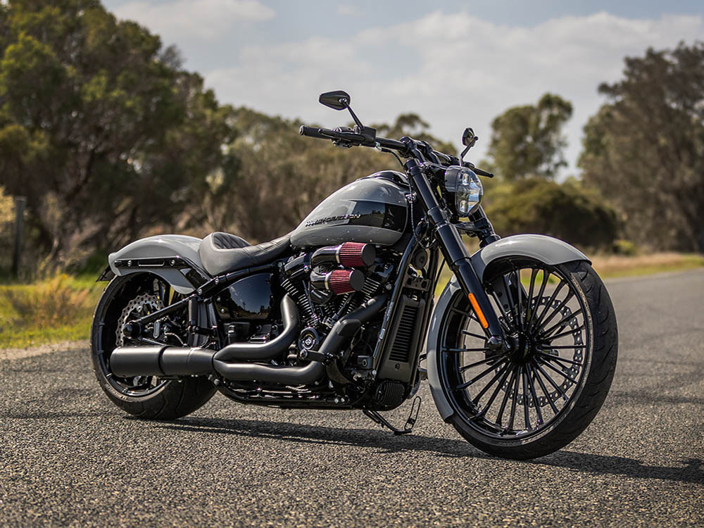 Hawg Halters 23in. x 3.75in. FXBR3/Breakout Replica Wheel – Gloss Black. Fits Breakout 2013up.