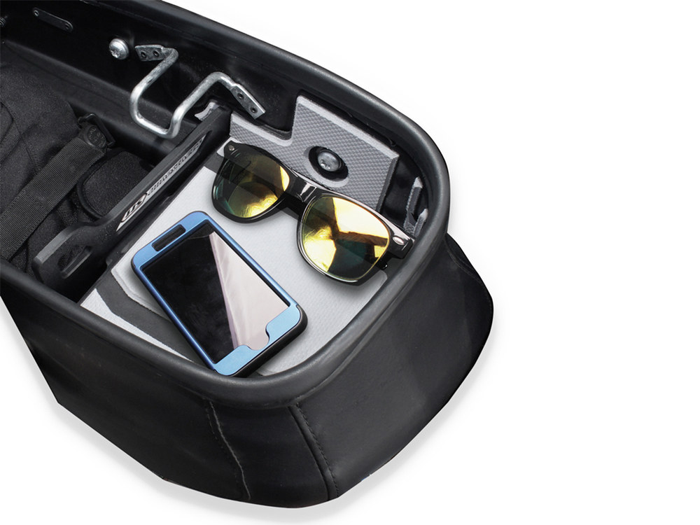 Hard Street Ryt-There Saddle Bag Shelf – Grey. Fits Heritage Softail 2018up Left & Right Bags.