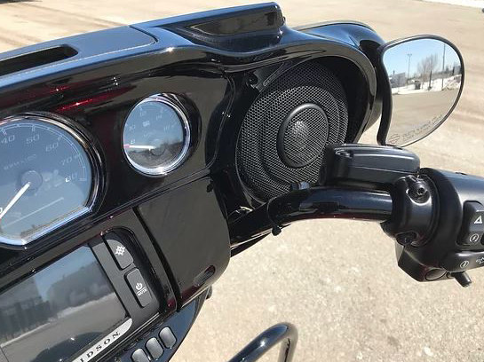 Hog Tunes AUDIO Wild Boar, 600 Watt Amp x 4 Speaker Kit & Saddlebag Lids. Fits Street Glide 2014-2023