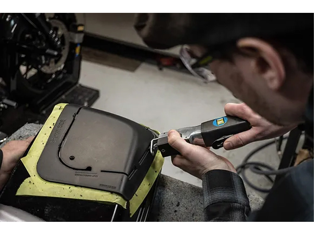 Hog Tunes AUDIO Saddlebag Lid Retro 6×9’s Cut In Kit. Fits Touring 2014-2023