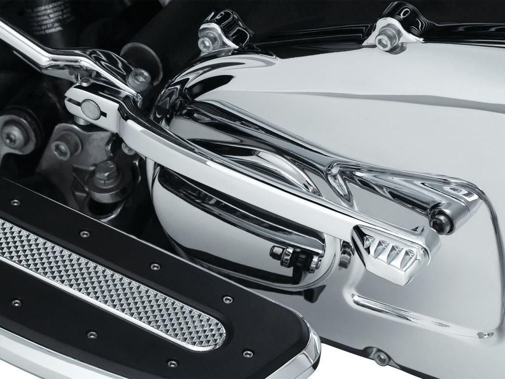 Kuryakyn Extended Switch Shift Lever – Chrome. Fits Touring 2007up & Softail 2007-2017