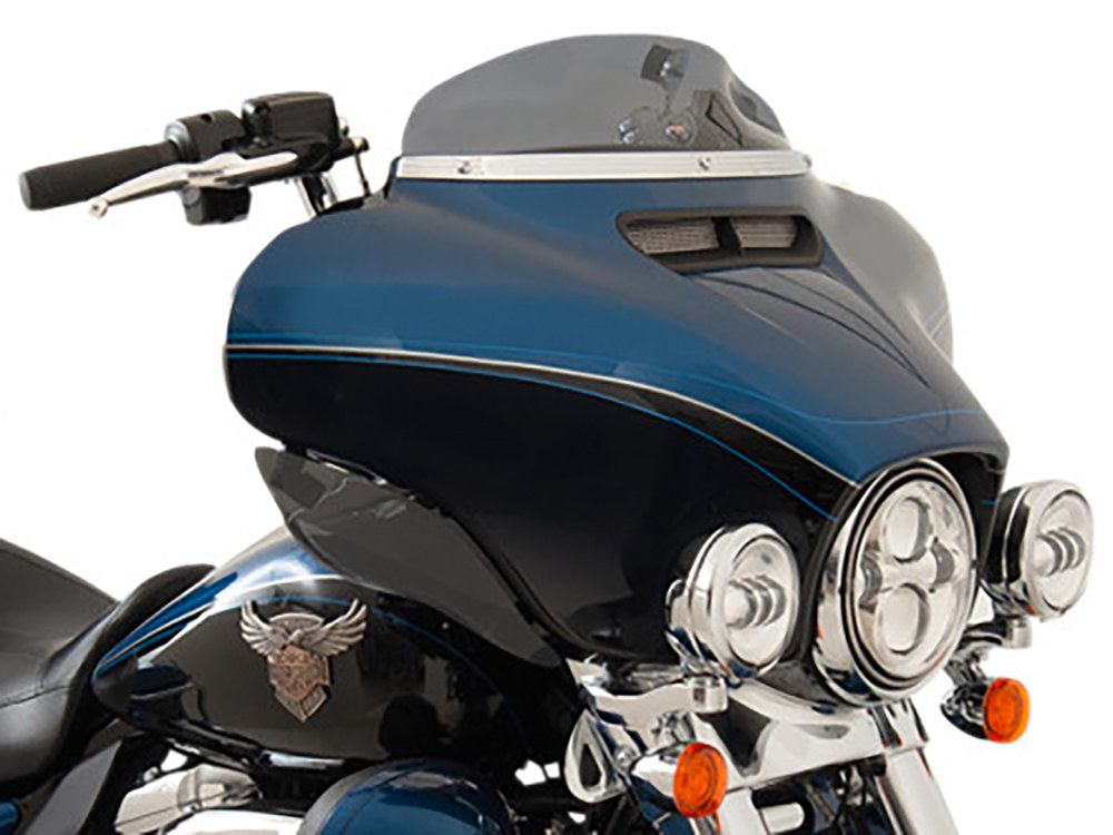 KLOCK WERKS 4in. Super Low Flare Windshield – Dark Smoke. Fits Electra Glide, Tri Glide & Street Glide 2014-2023