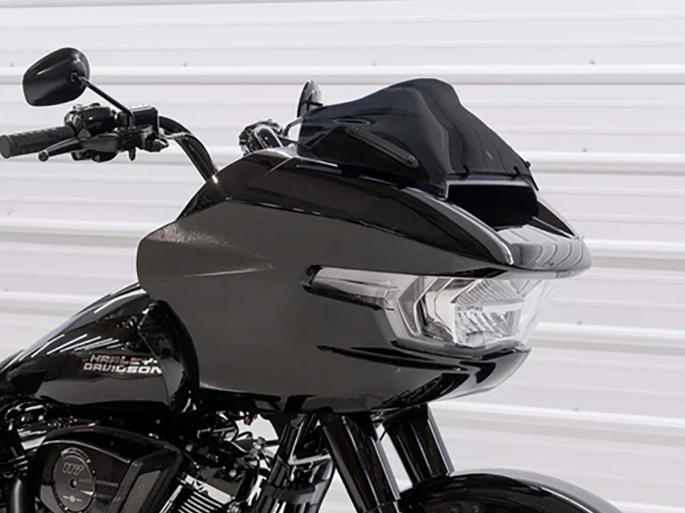 KLOCK WERKS 8in. Sports Flare Windshield – Black. Fits CVO Road Glide 2023up & Road Glide 2024up