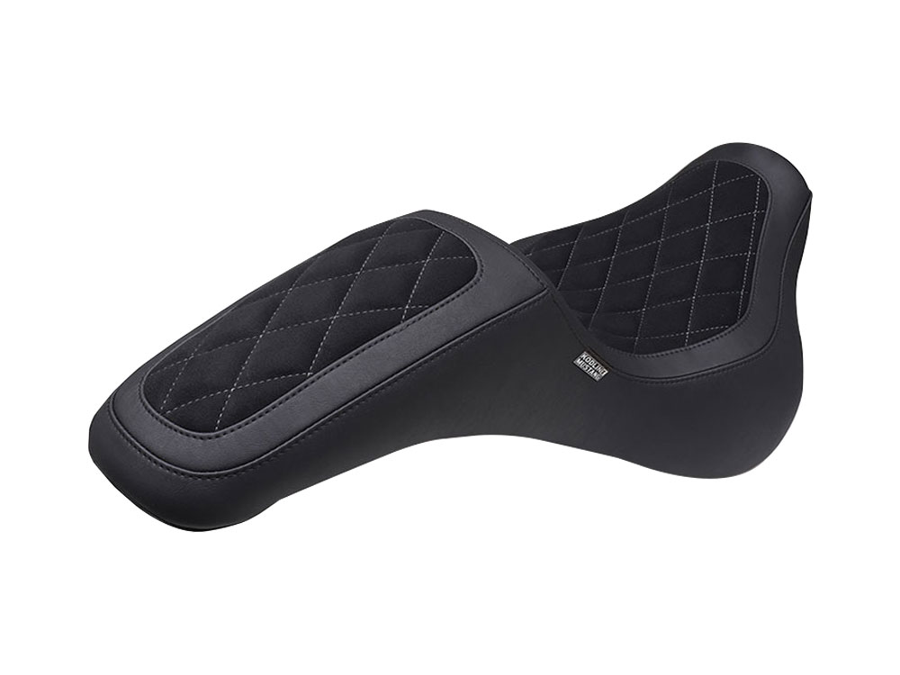 Kodlin Fastback Signature Series Seat – Black with Gun Metal Thread. Fits Softail Street Bob 2018up & Standard 2020up.