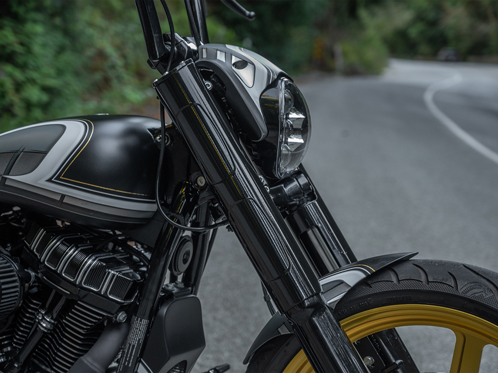 Kodlin Fork Cover Kit – Black. Fits Breakout 2018up