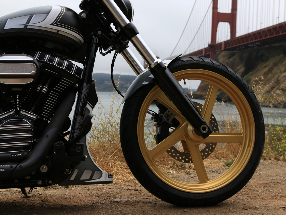 Kodlin Chin Spoiler – Metal. Fits Softail 2018up.