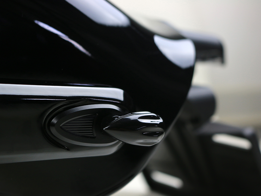 Kodlin Rear Neowise Grooved Bullet Run/Brake/Turn Signals – Black