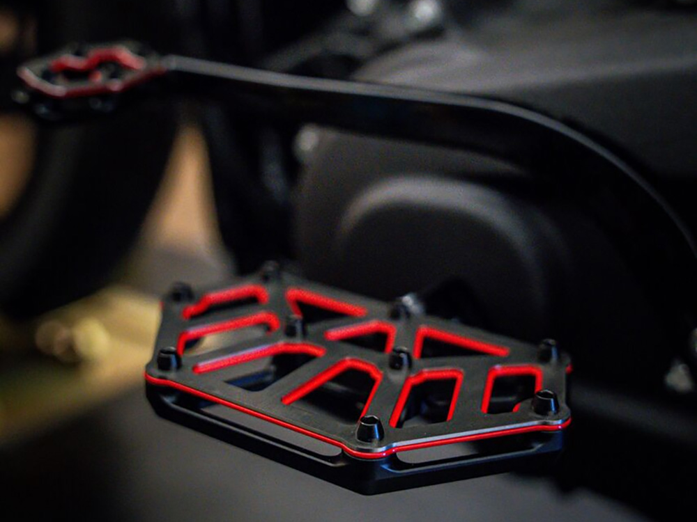 Kodlin NXL Redline Mini Floorboards without Adapters – Black, Red & Stainless