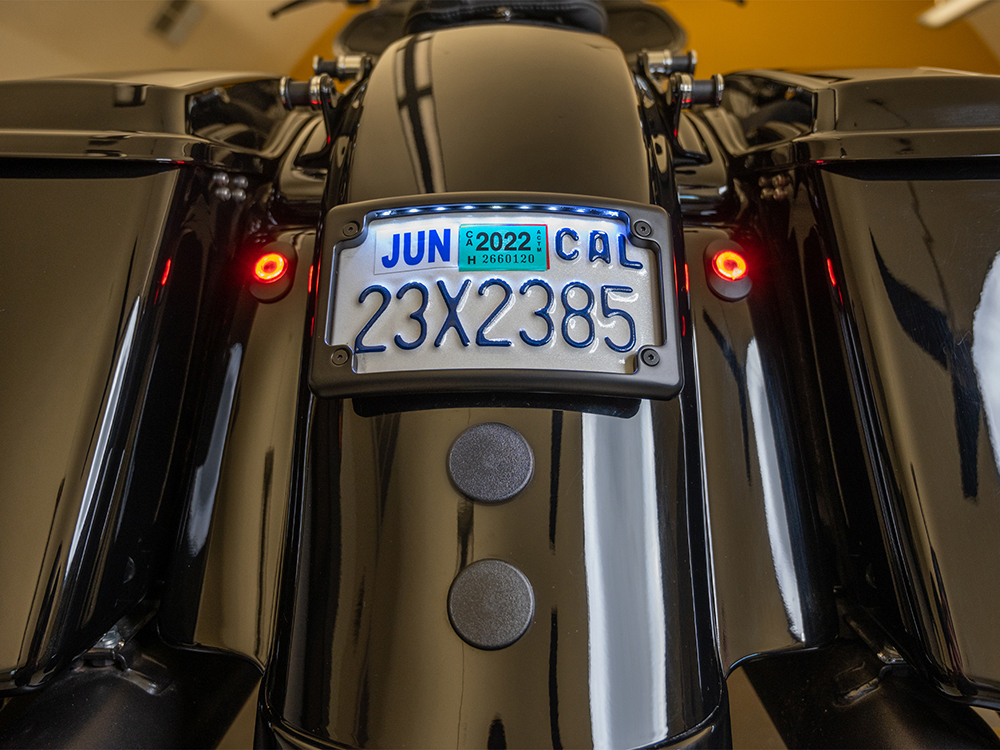 Kodlin Curved LED Number Plate Kit – Black. Fits most Touring 2013up.
