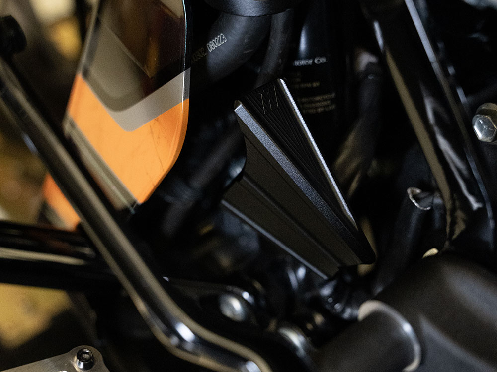 Kodlin Horn Relocation Kit – Black. Fits CVO Touring 2023up & Street Glide & Road Glide 2024up.