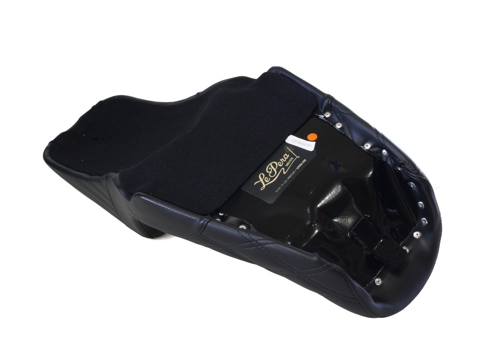 Seat; FXD%2706-17, Kickflip DLLegs