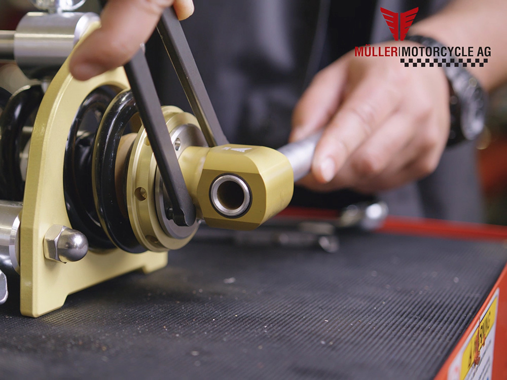 Shock Tool; Spring Compression M8