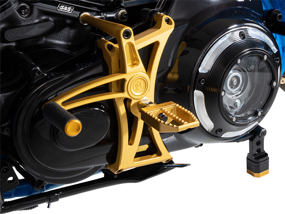 Performance Machine Vision Derby Cover – Black Contrast Cut. Fits Touring 2016up