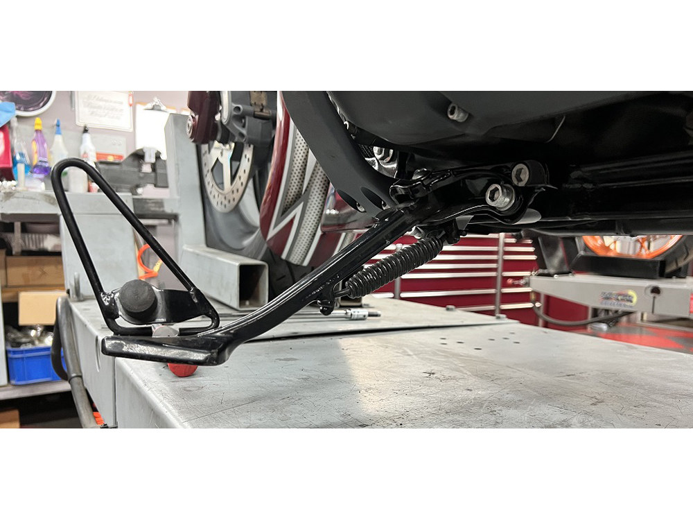 Bagger Nation The Fix-Stand Wedge Plate – Black. Fits Softail 2018up.