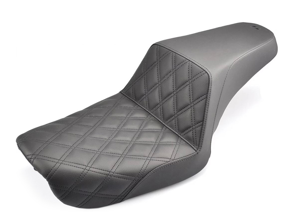 SADDLEMEN SEATS Step-Up LS Dual Seat with Black Double Diamond Lattice Stitch. Fits Dyna 2004-2005.