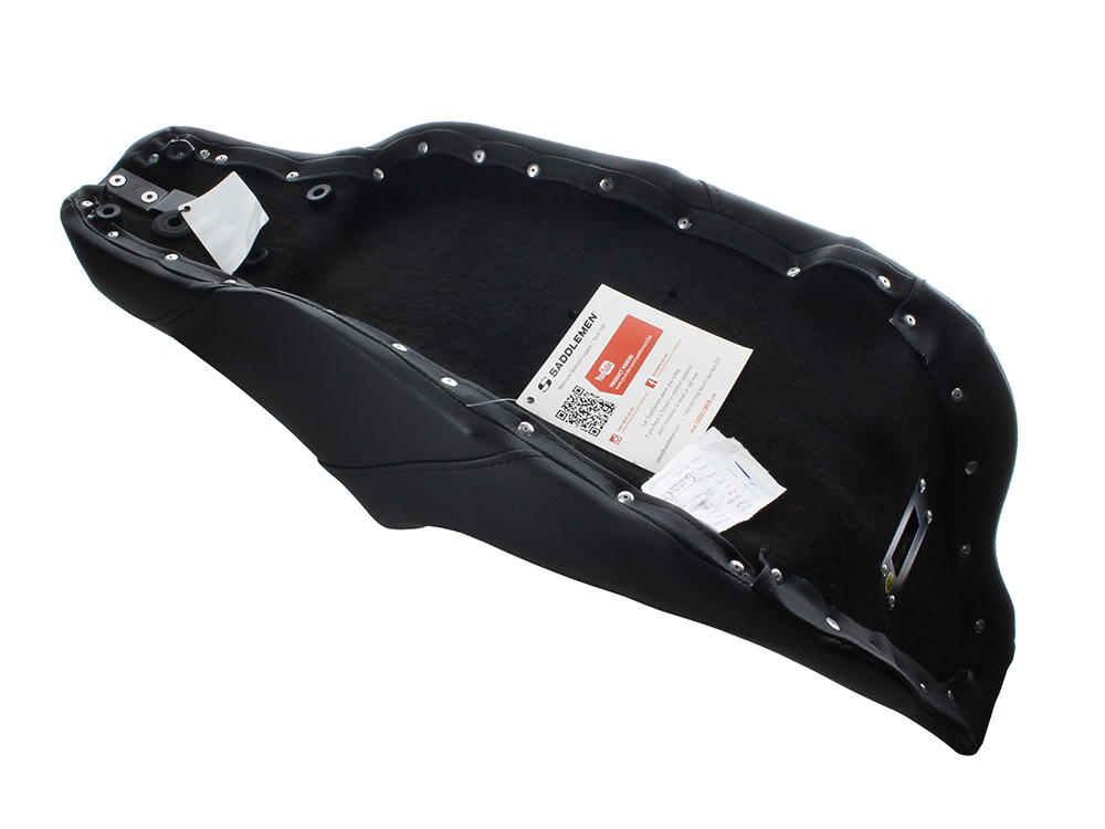 SADDLEMEN SEATS Slim LS Dual Seat with Red Double Diamond Lattice Stitch. Fits Most Touring 2008-2024