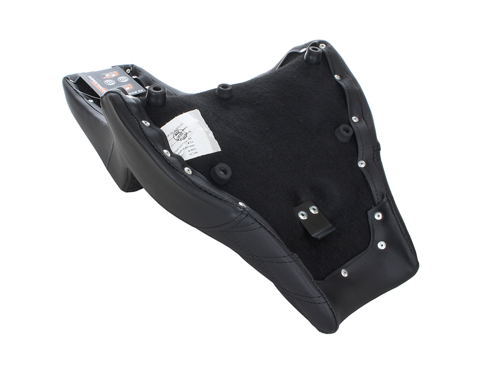 SADDLEMEN SEATS Step-Up LS Dual Seat with Black Double Diamond Lattice Stitch. Fits Fat Bob 2018-2024