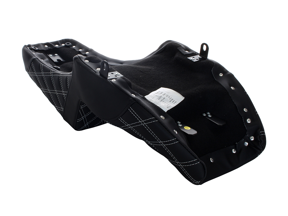 SADDLEMEN SEATS Step-Up LS Dual Seat with White Double Diamond Lattice Stitch Front & Rear. Fits Indian Challenger 2020up.