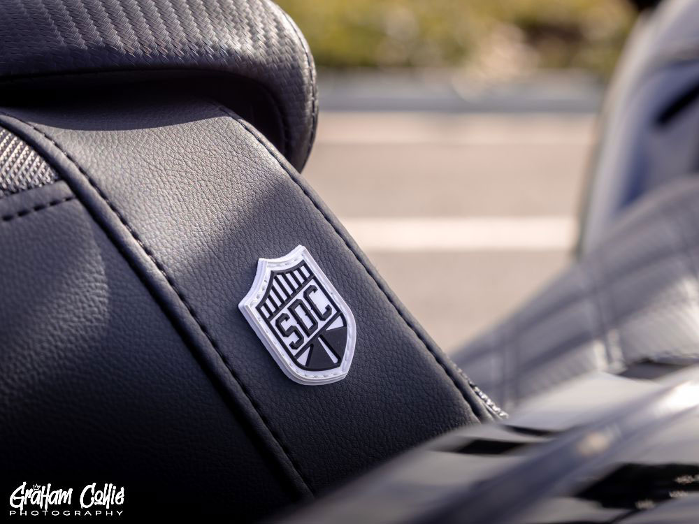 SADDLEMEN SEATS Pro Series San Diego Customs Performance Gripper Dual Seat with Backrest & Black Stitch. Fits Sport Glide & Low Rider 2018up, Low Rider S 2020up & Low Rider ST 2022up