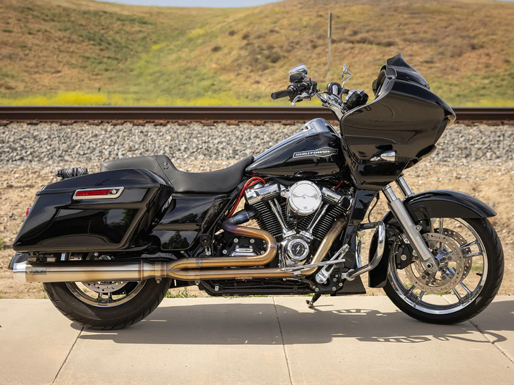 SADDLEMEN SEATS Thrashin X Saddlemen Step-Up Smooth Dual Seat. Fits Most Touring 2008-2024