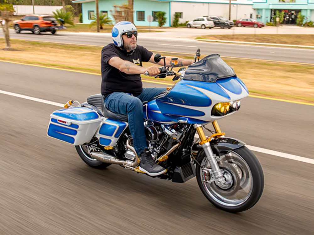 Sawicki Speed Shorty 2-into-1 Exhaust with Welded End Cap – Stainless. Fits Touring 2017up.