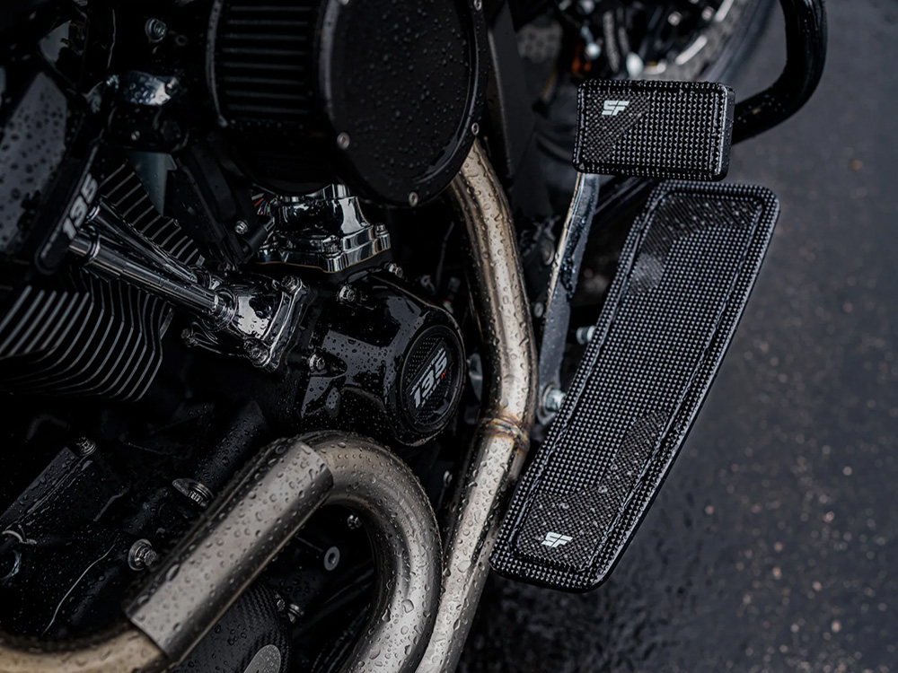 SF Bagger Brake Pad – Black. Fits Touring 1980up, FL Softail 1986-2017 & Dyna Switchback 2012-2016