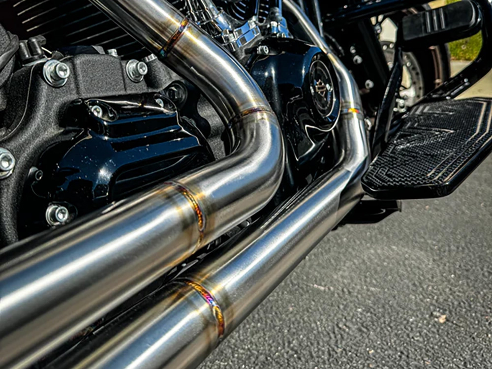 SP Concepts EXHAUST 2-into-1 Elsinore Mid Length Exhaust – Stainless Steel. Fits Touring 2017up