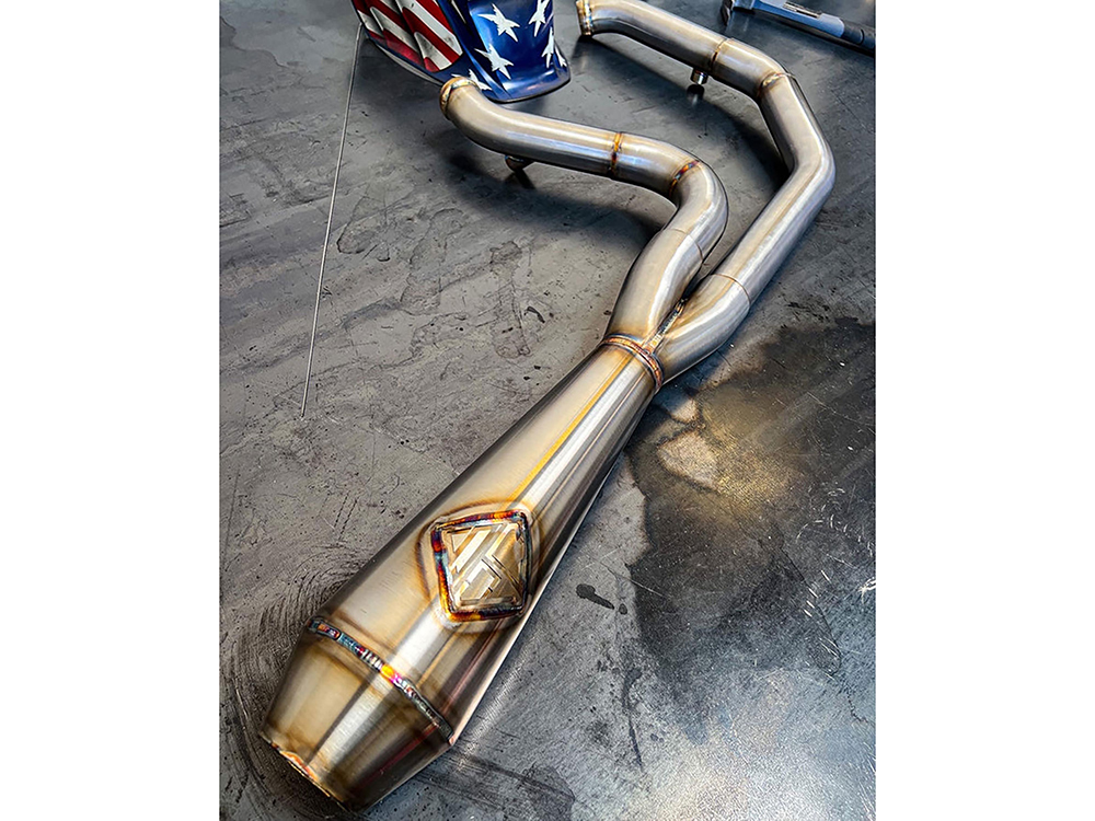 SP Concepts EXHAUST 2-into-1 LaneSplitter Exhaust – Stainless Steel. Fits Sportster 2014-2021