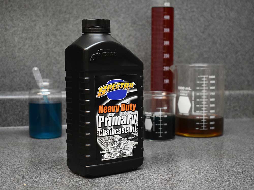 Spectro Oils Heavy Duty Primary Chaincase Oil. 85w 1 Quart Bottle (946ml). Fits Big Twin Primary & Sportster Transmission/Chaincase.