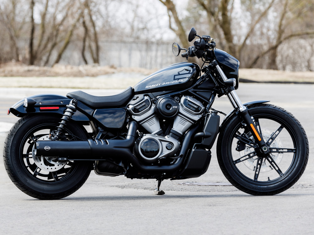 S&S 4.5in. Grand National Slip-On Muffler – Black with Black End Cap. Fits Nightster 975 2022up