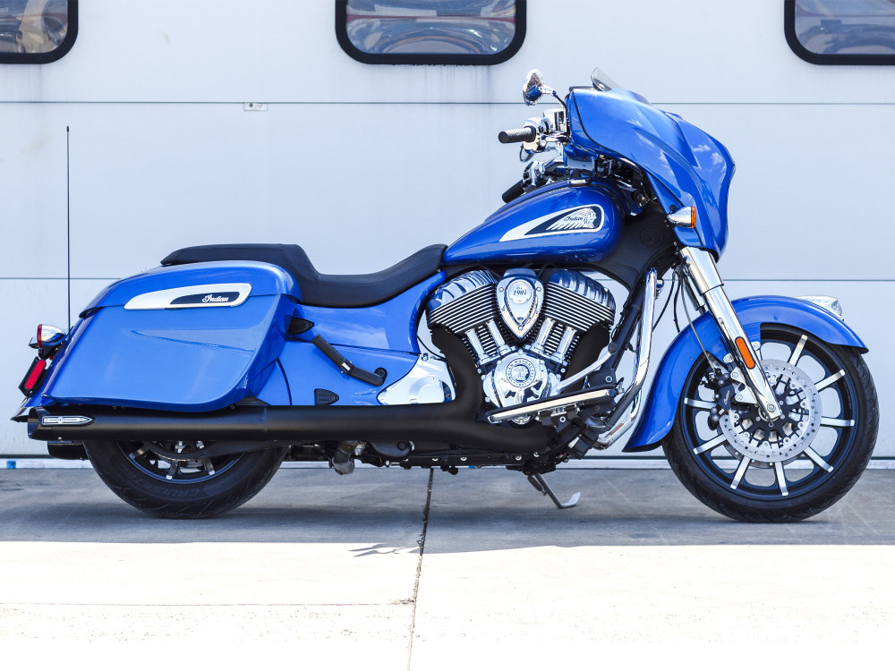 S&S Broadhead 4in. Slip-On Mufflers – Black with Black End Caps. Fits Indian Big Twin 2014up with Hard Saddle Bags.