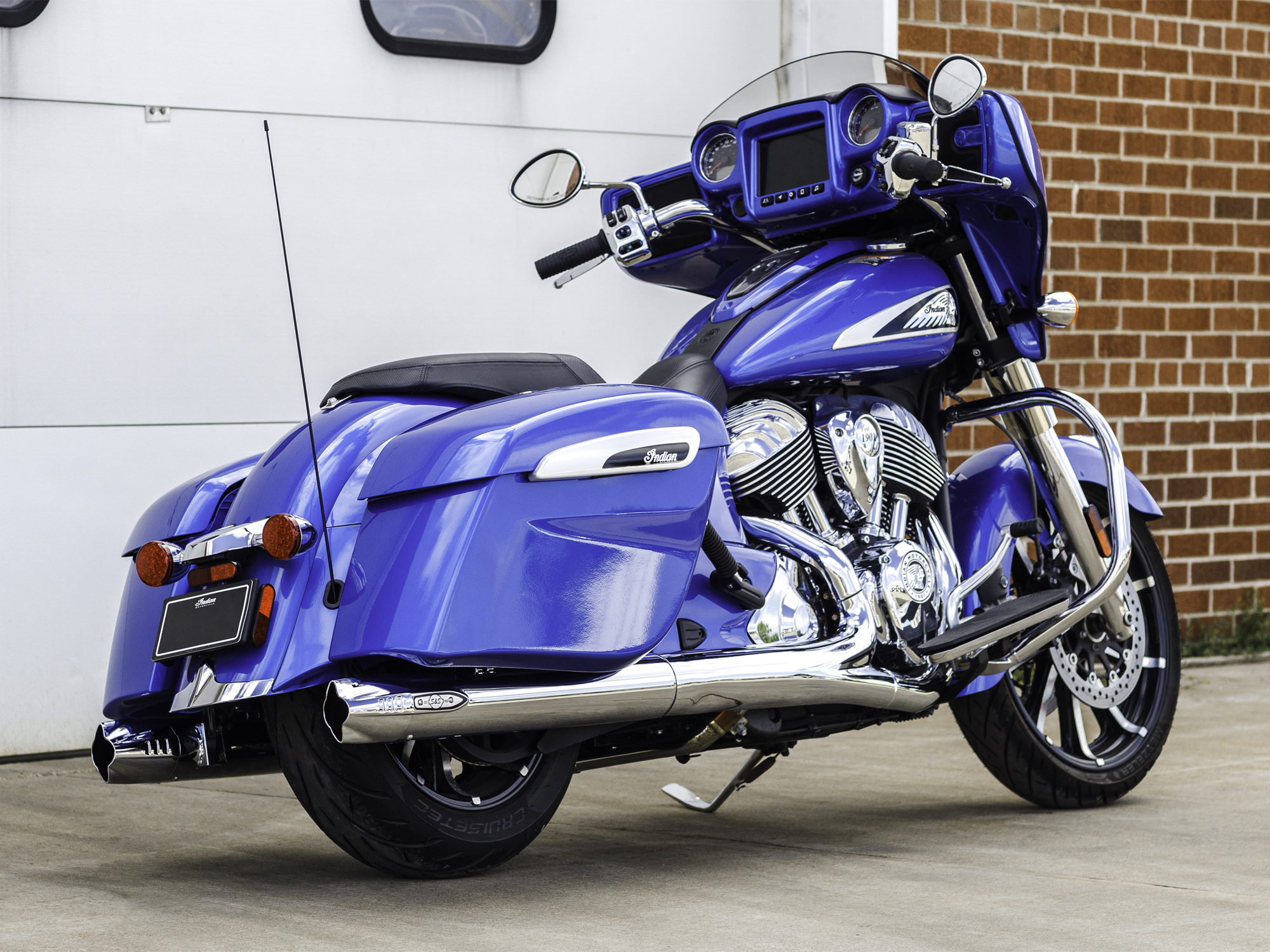 Mufflers; Indian BT w/Hard S/Bags