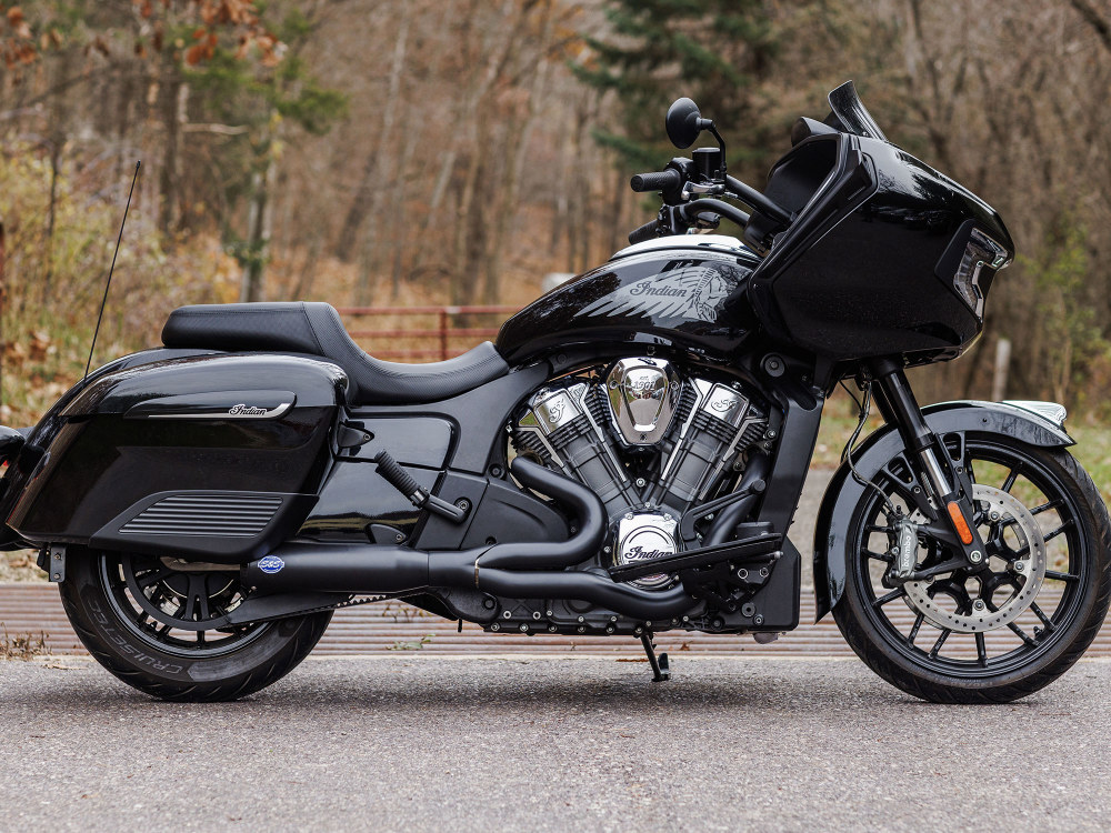 S&S Qualifier 2-into-1 Exhaust – Black. Fits Indian Challenger 2020up.