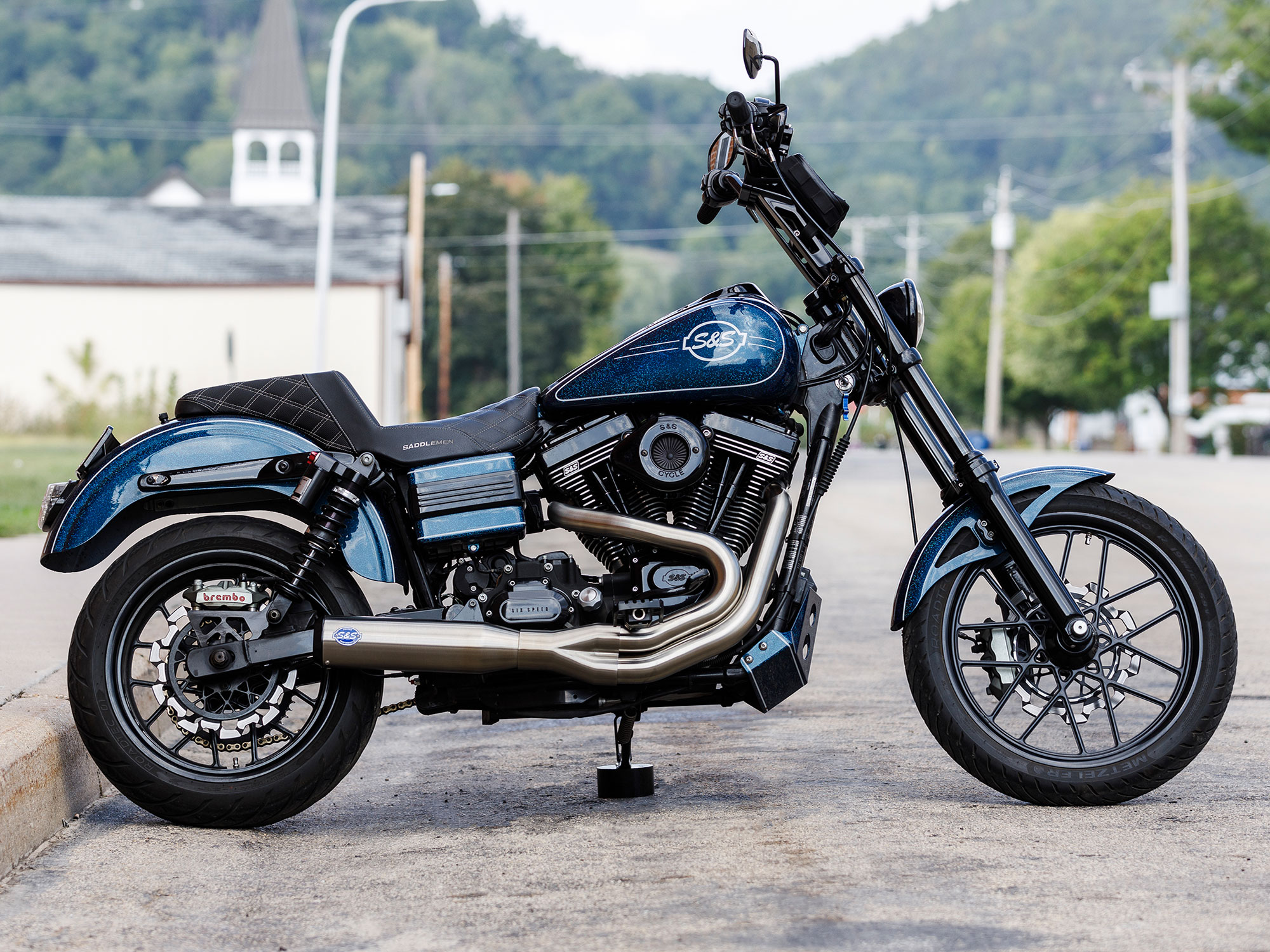 S&S 2-into-1 Qualifier Exhaust – Stainless Steel with Black End Cap. Fits Dyna 2006-2017