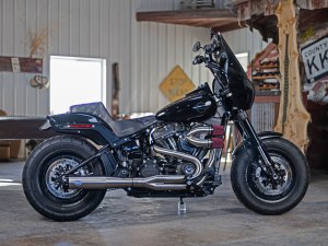 S&S 2-into-1 SuperStreet Exhaust – Stainless Steel with Black End Cap. Fits Softail 2018-2024 Non-240 Rear Tyre Models S&S 2-into-1 SuperStreet Exhaust – Stainless Steel with Black End Cap. Fits Softail 2018-2024 Non-240 Rear Tyre Models