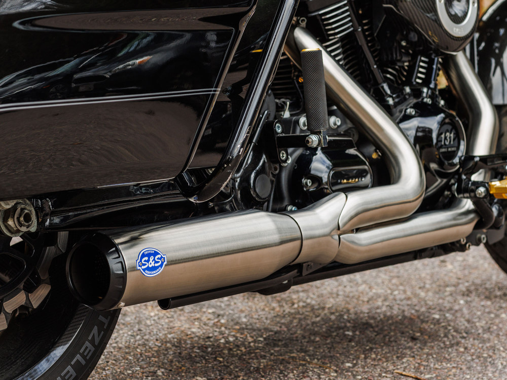 S&S 2-into-1 Qualifier Exhaust – Stainless Steel with Black End Cap. Fits Touring 2017up