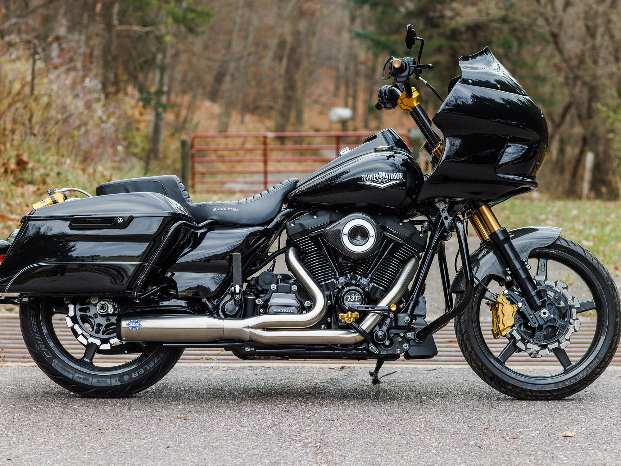 S&S 2-into-1 Qualifier Exhaust – Stainless Steel with Black End Cap. Fits Touring 2017up