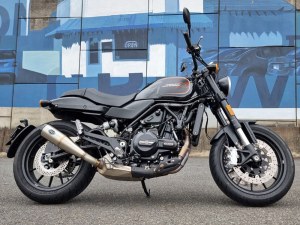 S&S 4in. Grand National Slip-On Muffler – Stainless Steel with Black End Cap. Fits X500 2023up S&S 4in. Grand National Slip-On Muffler – Stainless Steel with Black End Cap. Fits X500 2023up