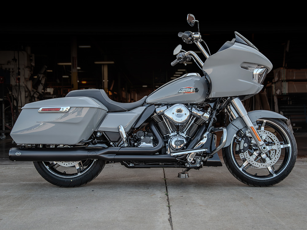 S&S 2-into-1 GNX Exhaust – Black with Black End Cap. Fits Touring 2017up