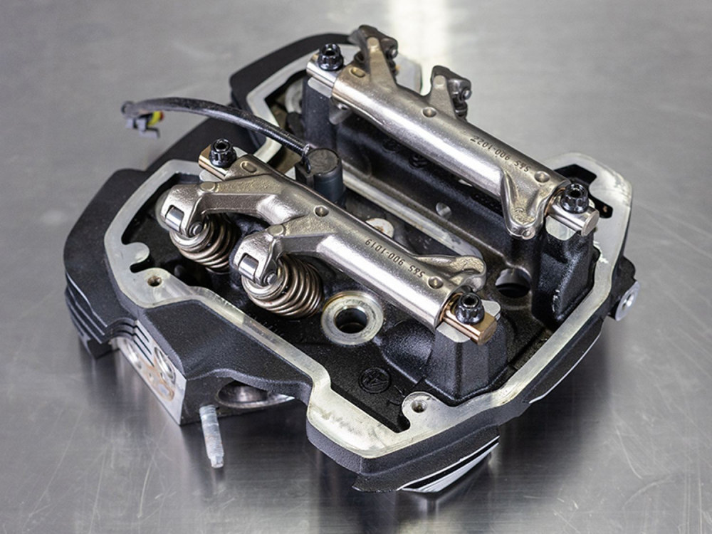 S&S Forged Roller Rocker Arm Kit. Fits Milwaukee-Eight 2017up.