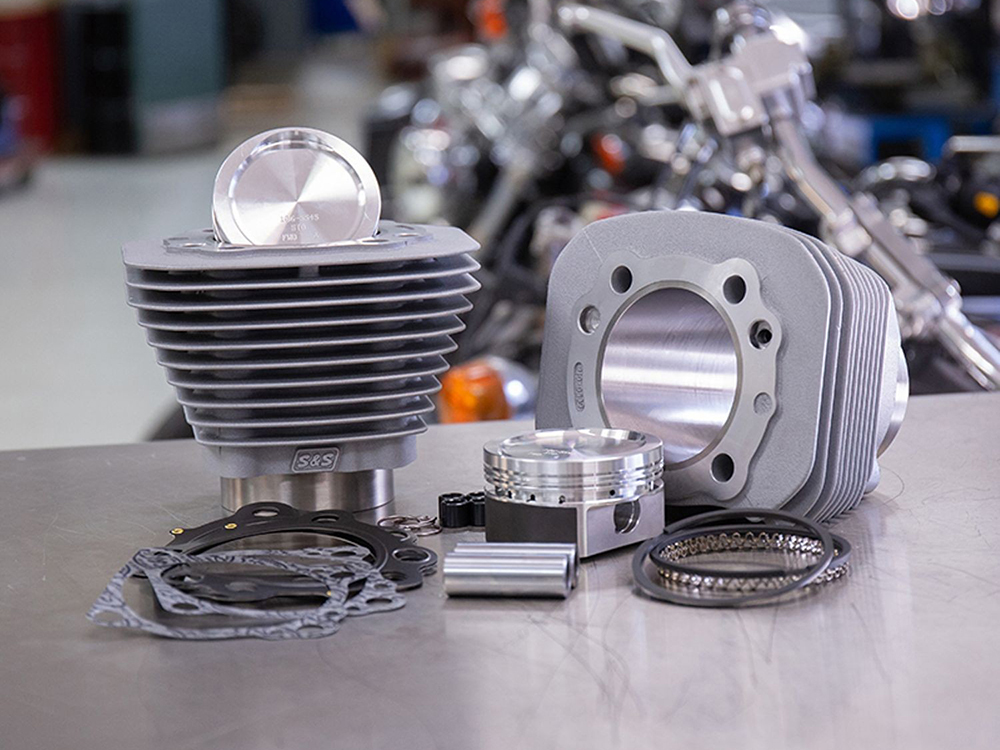 S&S 1200cc Big Bore Kit – Silver. Fits Sportster 1986-2021 with 883cc Engine.