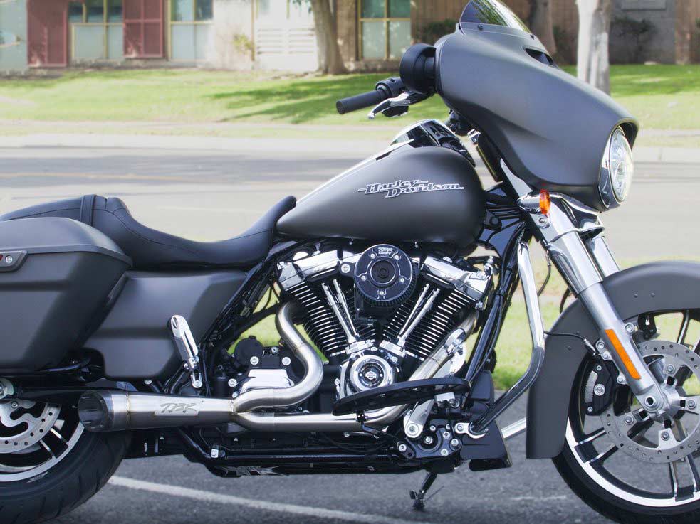 TWO BROTHERS RACING EXHAUST Shorty Turnout 2-into-1 Exhaust – Stainless Steel. Fits Touring 2017up