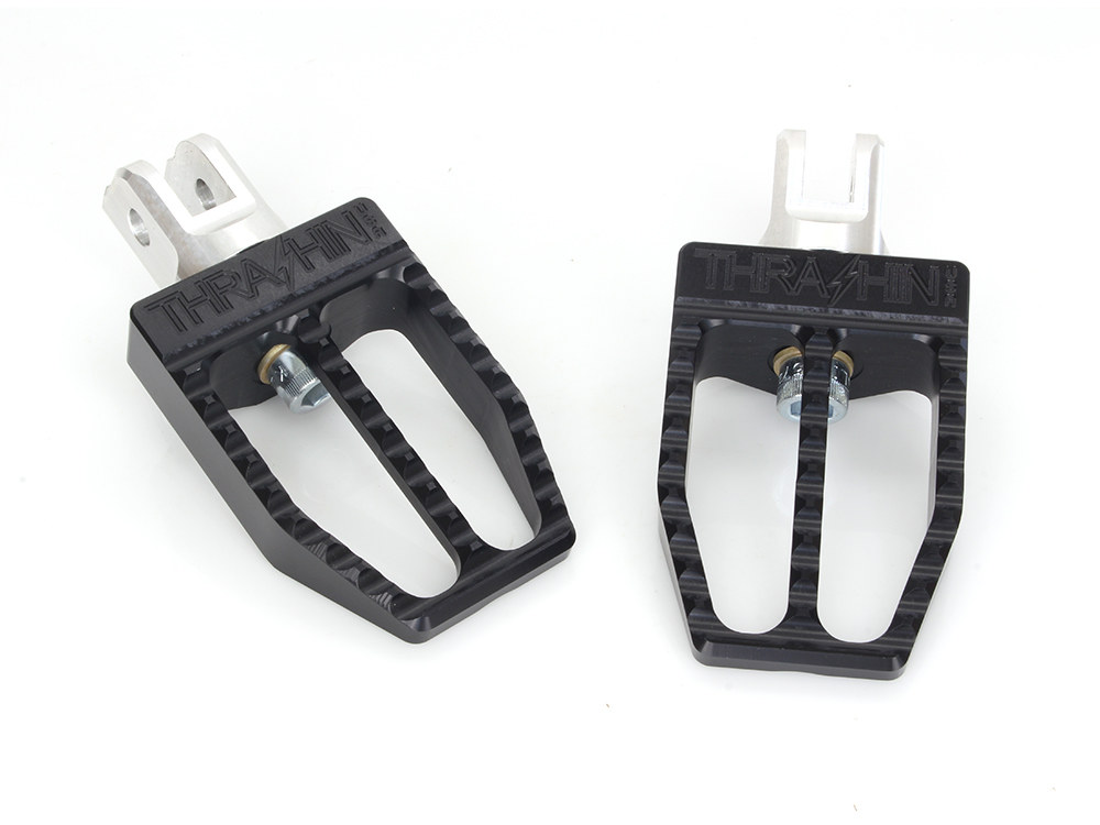 Thrashin Supply Militant Footpegs – Black. Fits Softail 2018up Front Rider