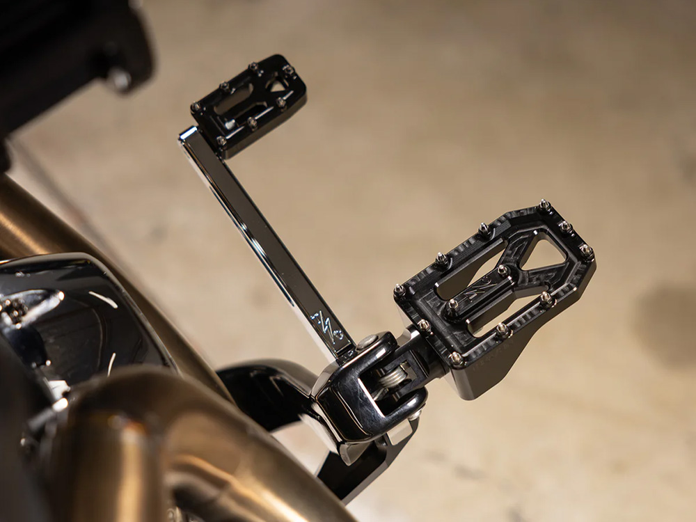 Footpegs; Aggressor, Blk